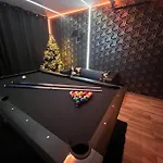 Business-romantique, Jacuzzi, Billard 베르비에