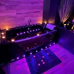 Business-romantique, Jacuzzi, Billard 펜션 베르비에