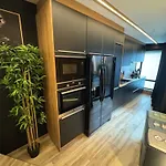 Tatil Evi Business-romantique, Jacuzzi, Billard