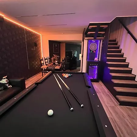 Chambre Business-Romantique, Jacuzzi, Billard 度假居