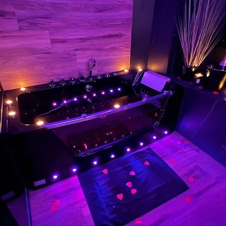 Chambre Business-Romantique, Jacuzzi, Billard 度假居 韦尔维耶