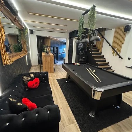 Business-romantique, Jacuzzi, Billard
