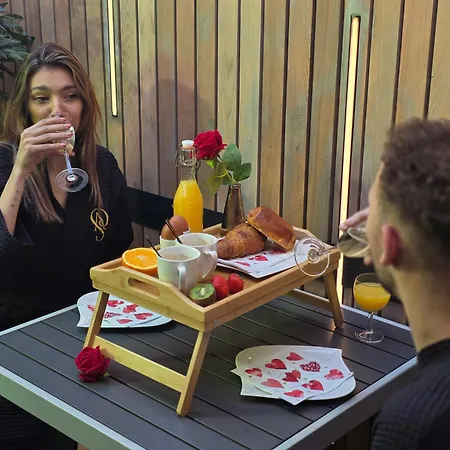 Business-romantique, Jacuzzi, Billard *